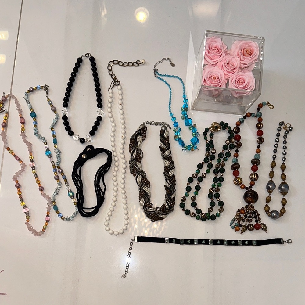 Vintage Necklace Lot11